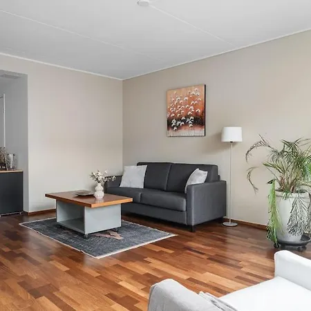 2bedroom & In Heart Of - 90 Square Meters Lejlighed