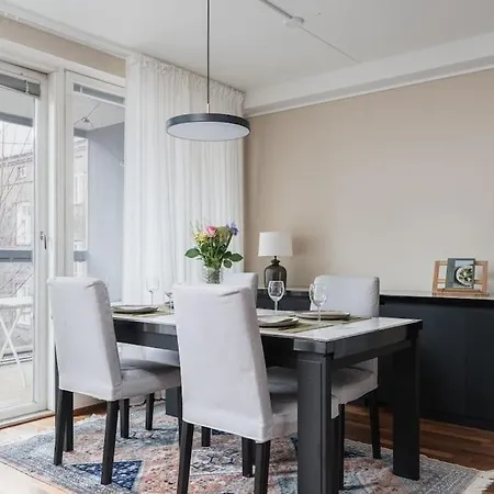 2bedroom & In Heart Of - 90 Square Meters *